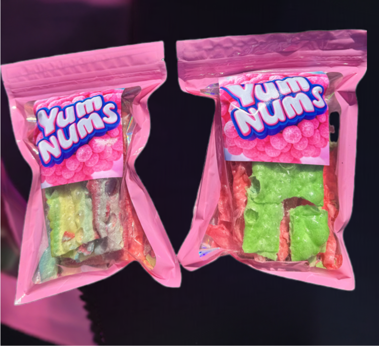 YumNums Fruity Chips – 2 Bag Pack | Freeze-Dried Rolled Candy with Bold Flavor & Crunch